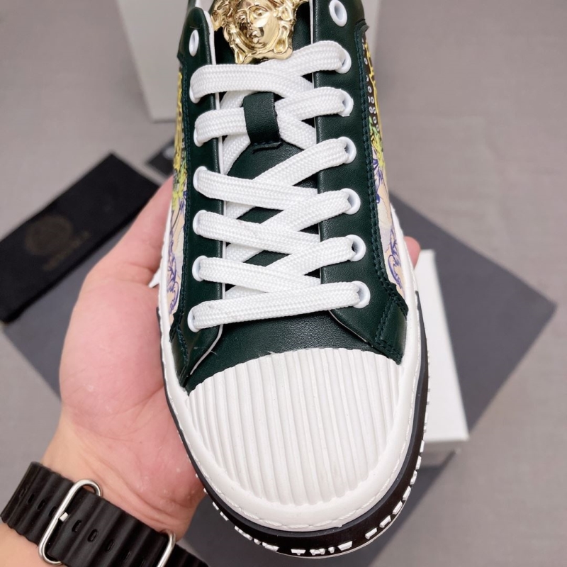 Givenchy Sneakers